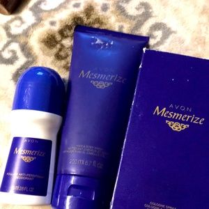 AVON MESMERIZE BUNDLE